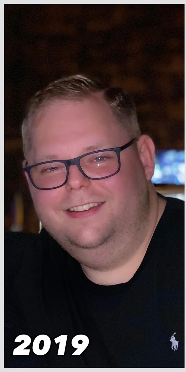Damien Pearl in 2019, before losing 60kg